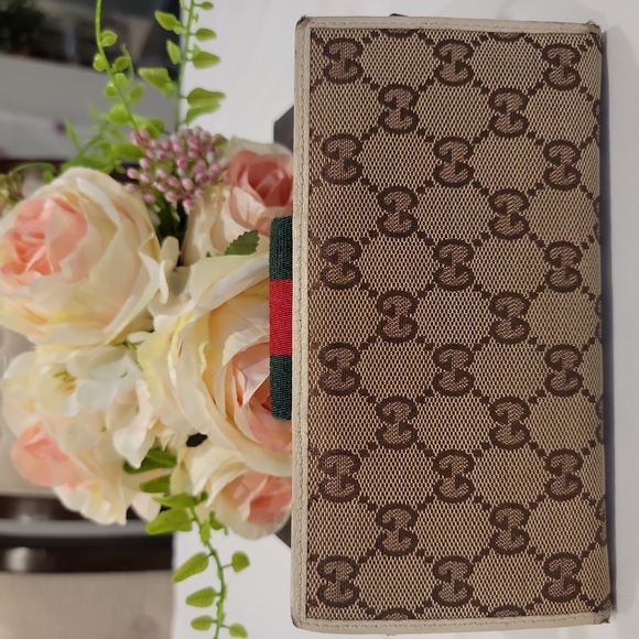 Authentic Gucci wallet - Picture 2 of 10
